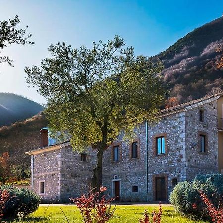 Masseria Boutique B&B Montella Εξωτερικό φωτογραφία