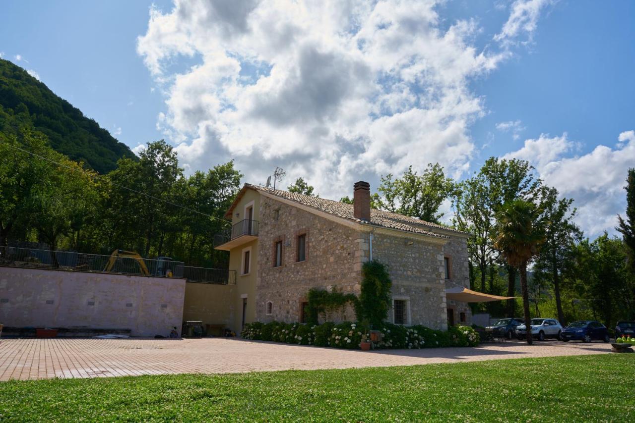 Masseria Boutique B&B Montella Εξωτερικό φωτογραφία